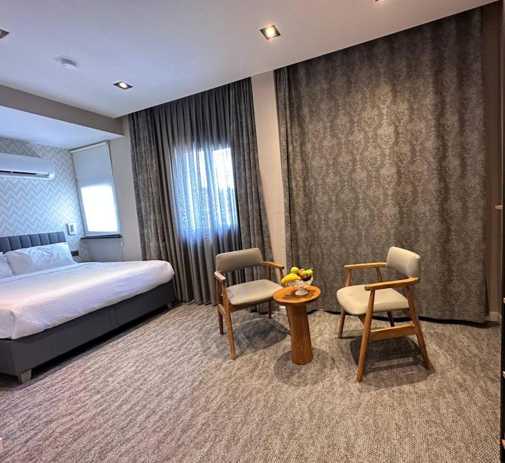 Hotel Rexee 3*