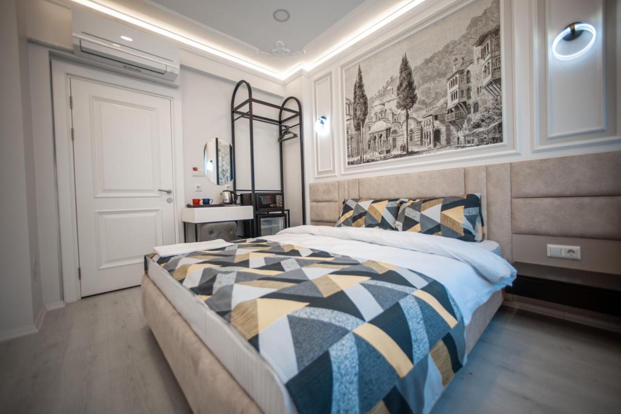 Megalos Galata *