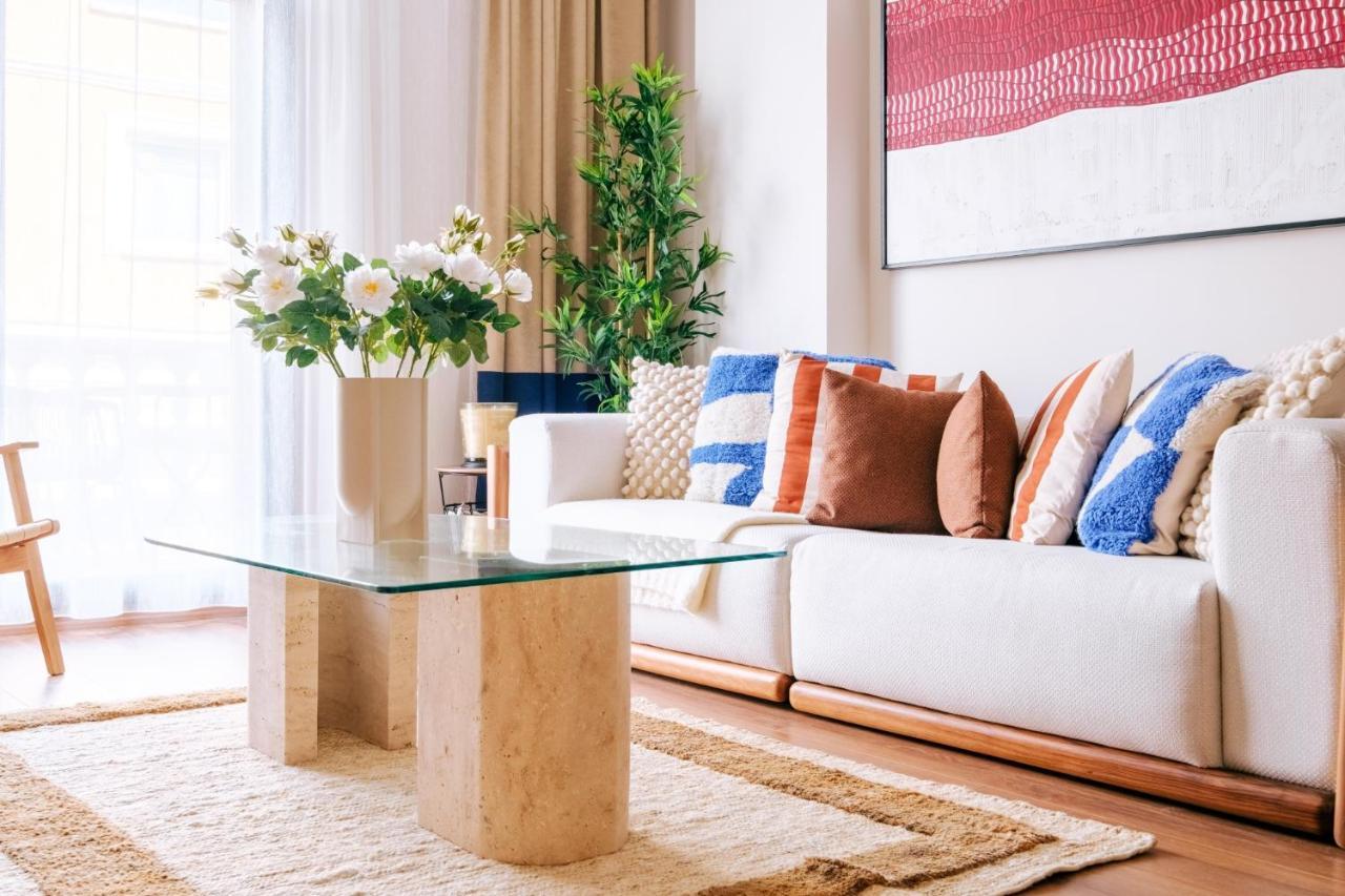Cozy Retreat With Balcony 2 Min To Galata Tower Istanbul