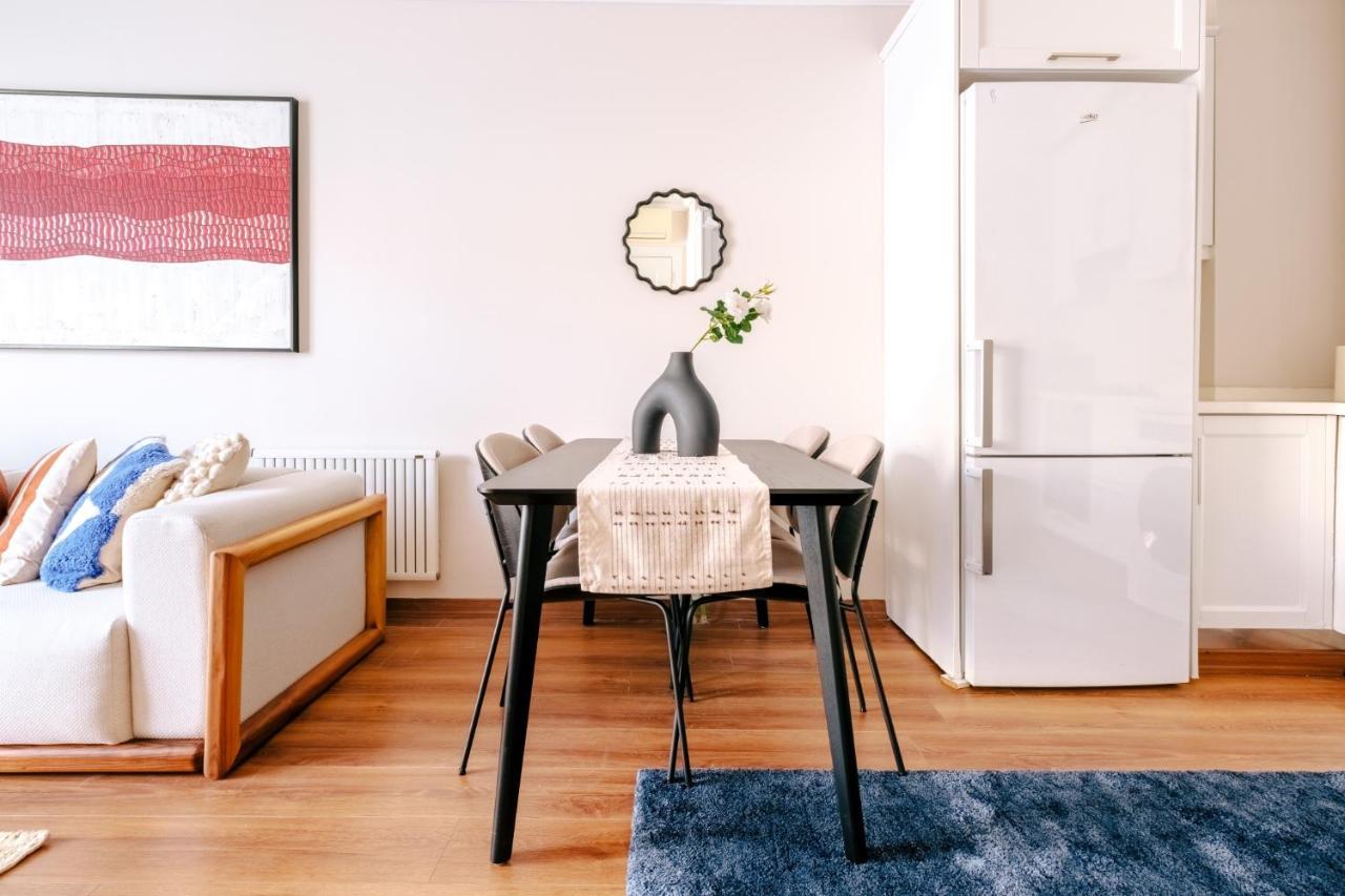 Cozy Retreat With Balcony 2 Min To Galata Tower * Istanbul