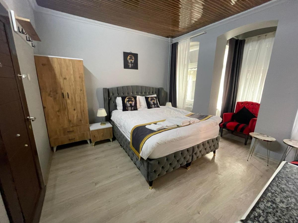 Taksim Red Bed & Breakfast Istanbul