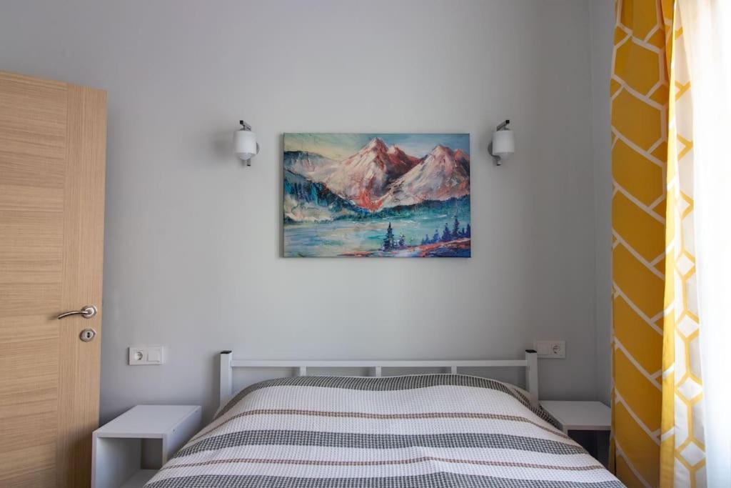 Apartment Renewed&charming 3br Flat In The Heart Of The
