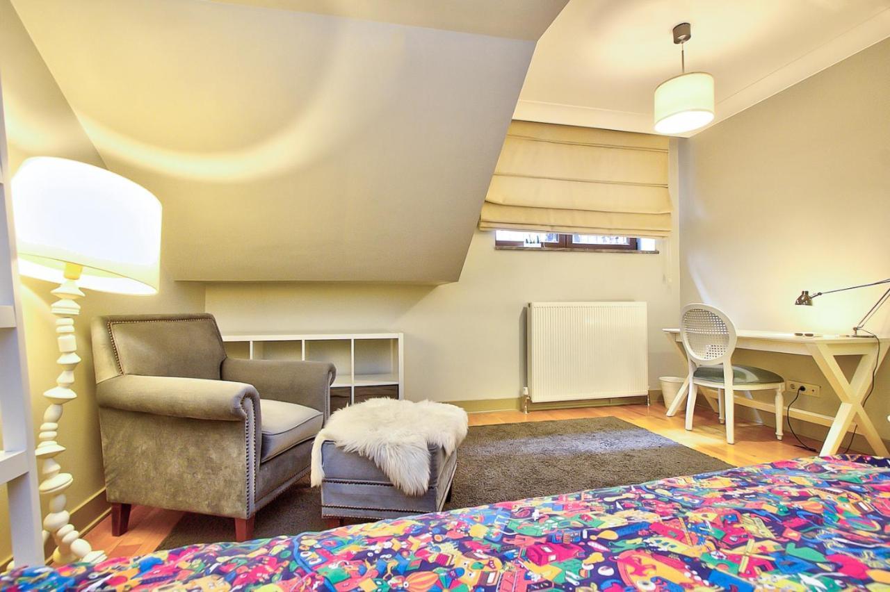 New Build With Modern Amenities And Balcony * Istambul