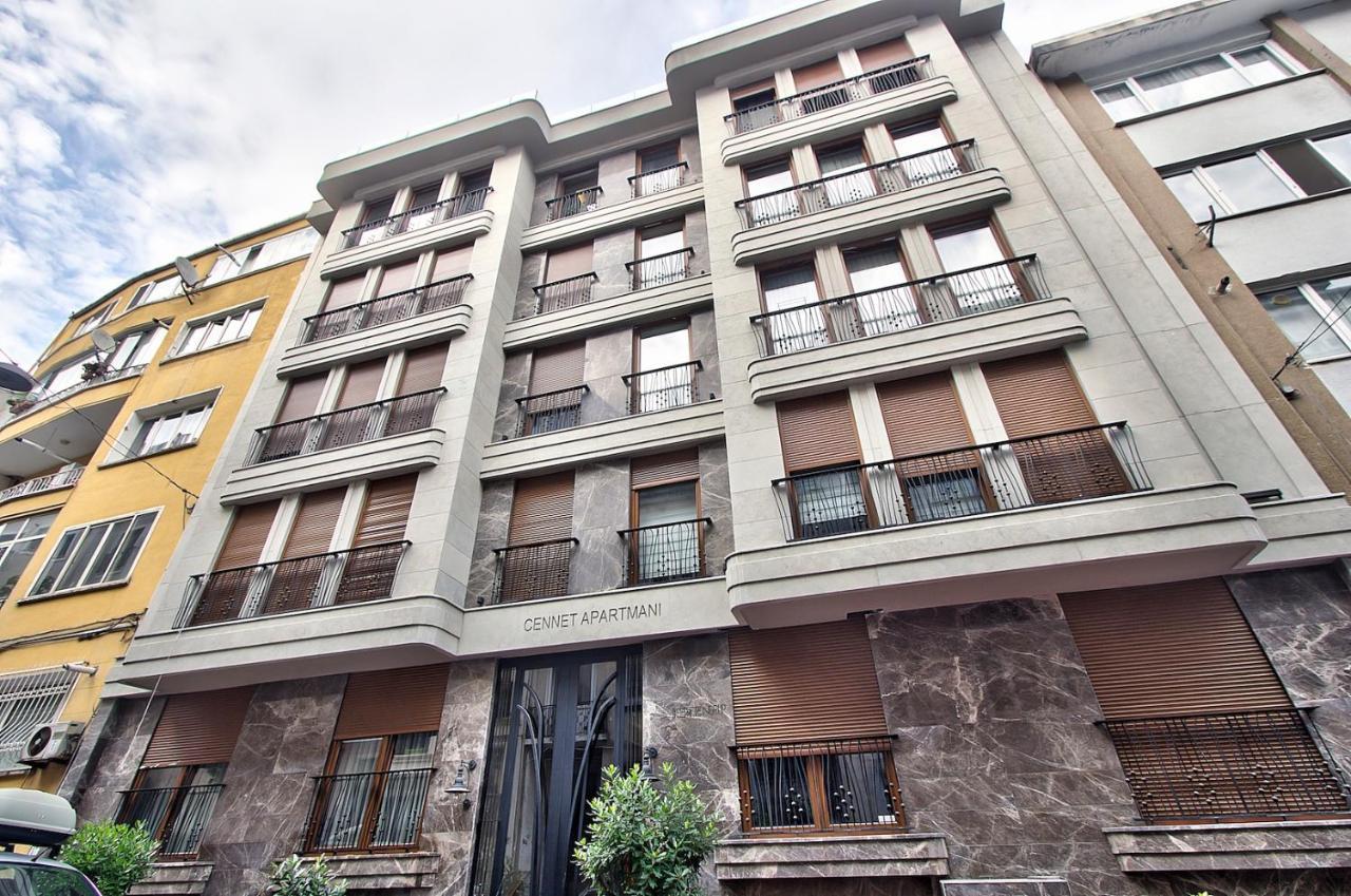 New Build With Modern Amenities And Balcony Apartamento
