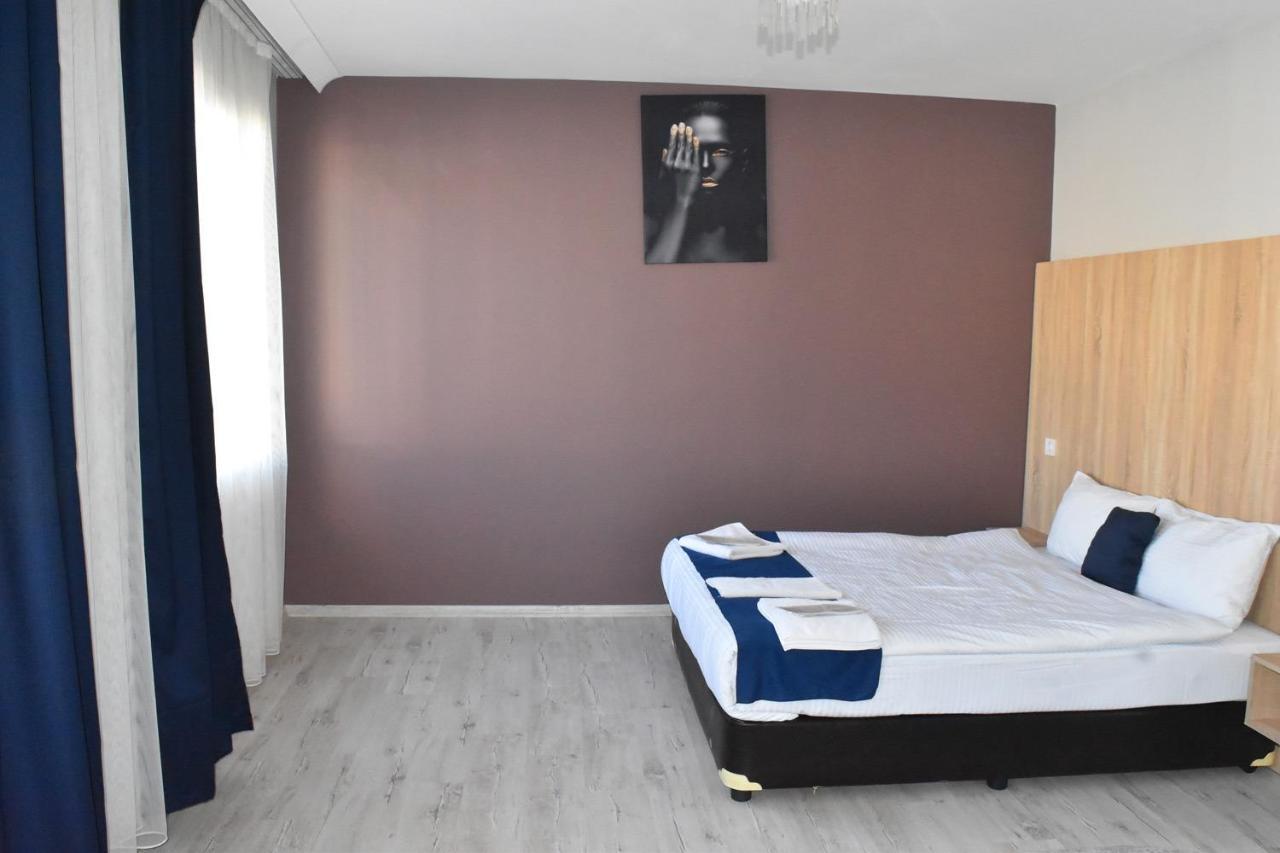 Palace Suit Hotel
