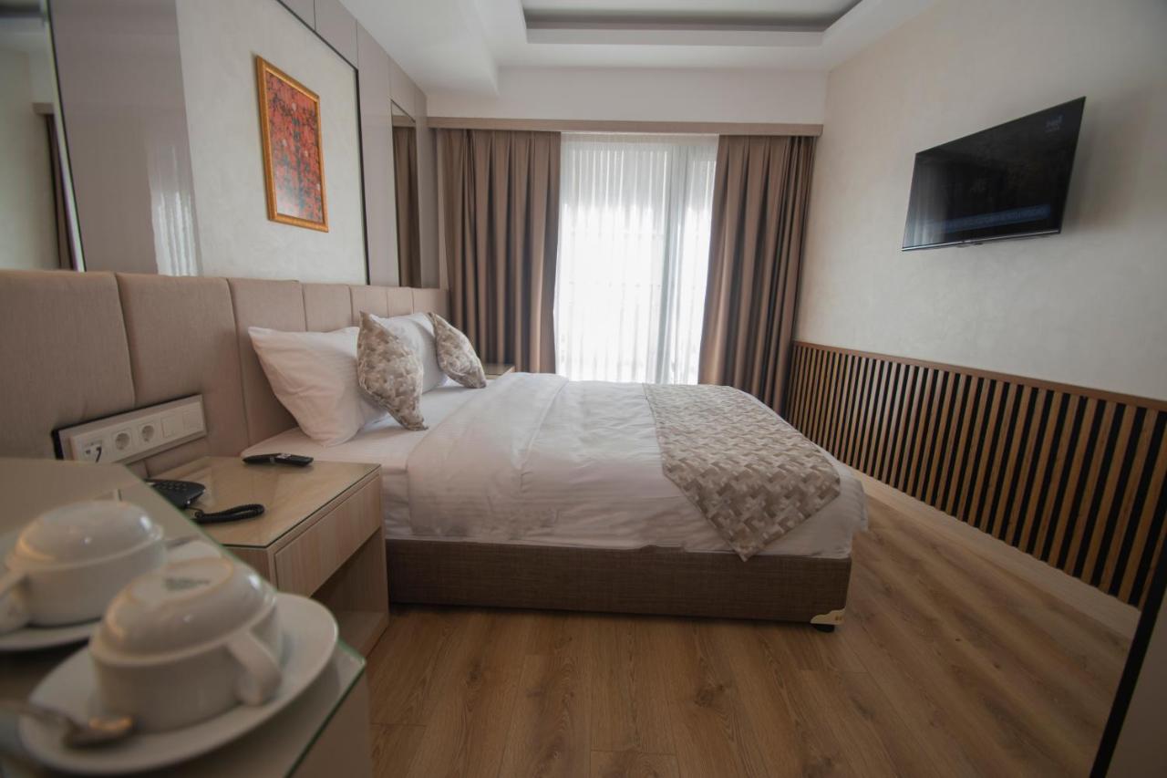 Hotel Vera Life