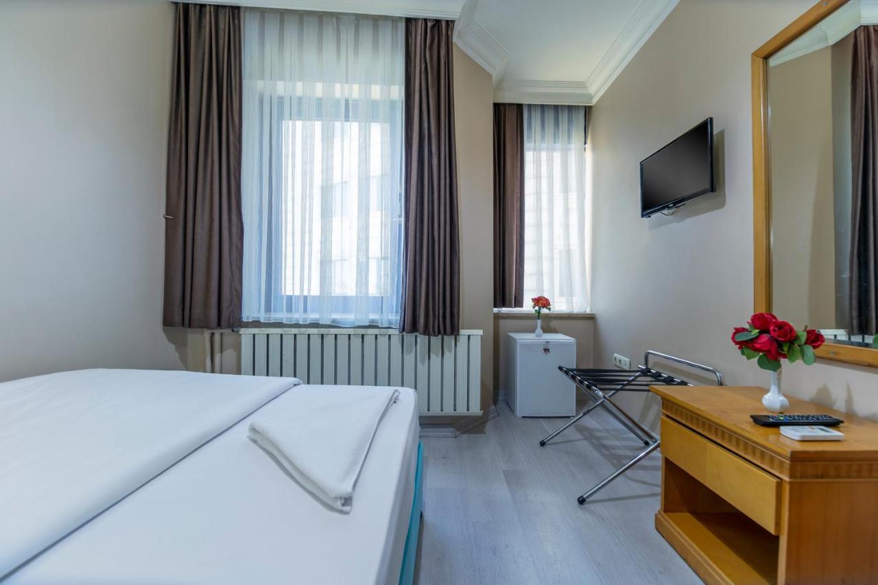 Uemit İstanbul