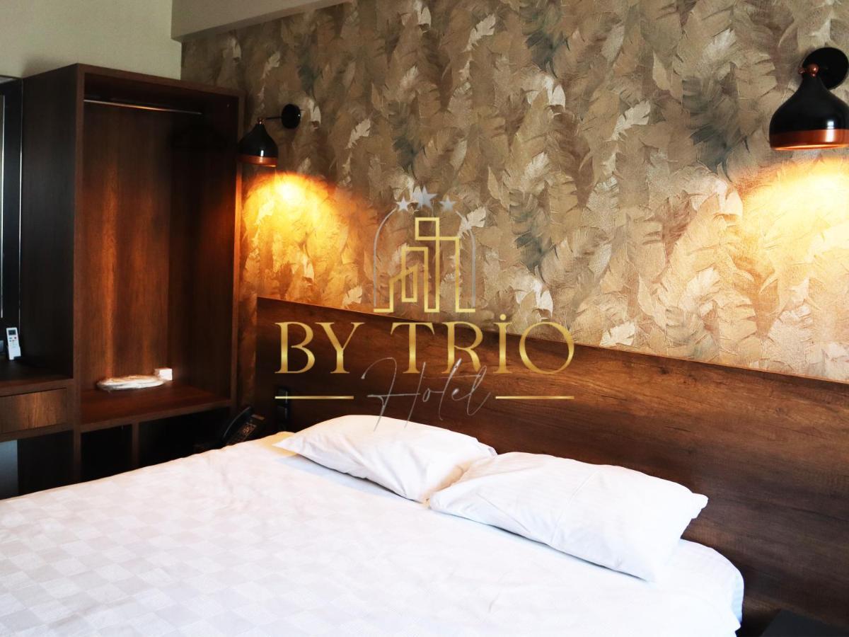 By Trio Otel 3*