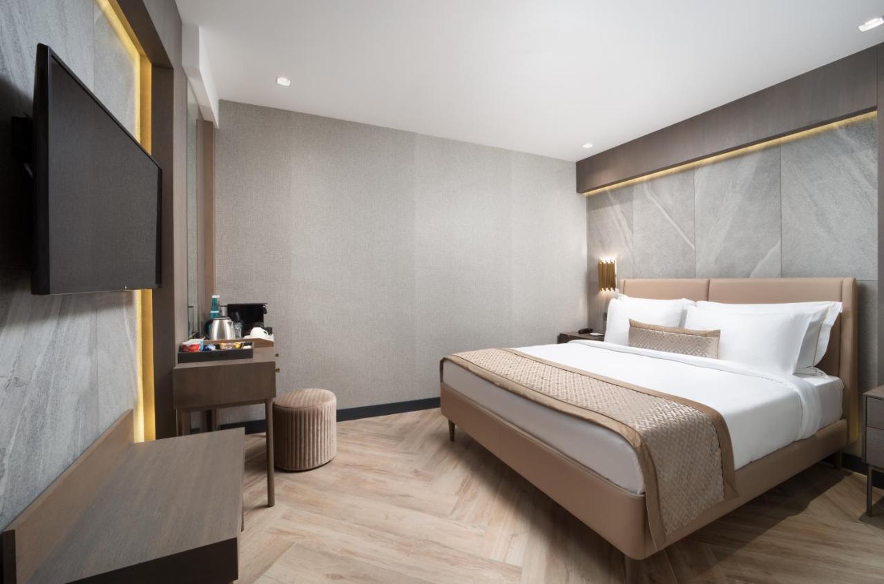 Motto By Mula Hotel