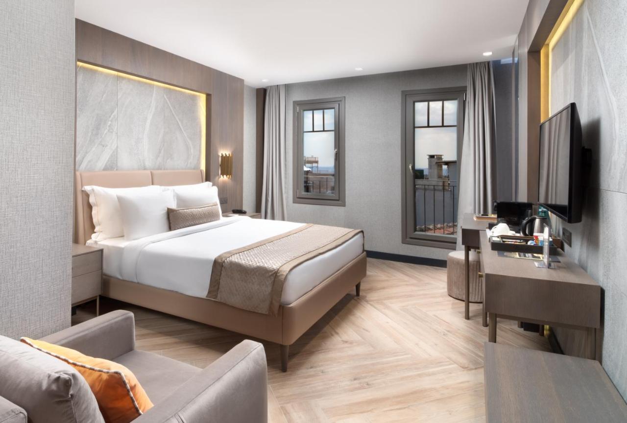 Motto By Mula Hotel 4*