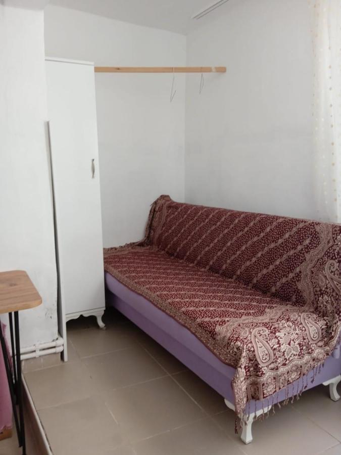 For Only Women Single Room, In Uskudar *