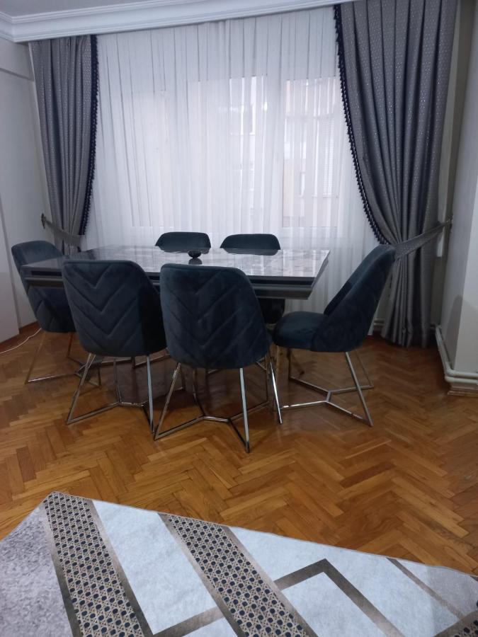 Apartment 1er Etage Ortakoey No 3