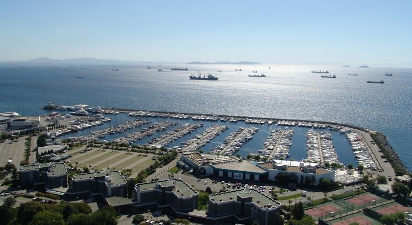 Atakoey Marina 4*