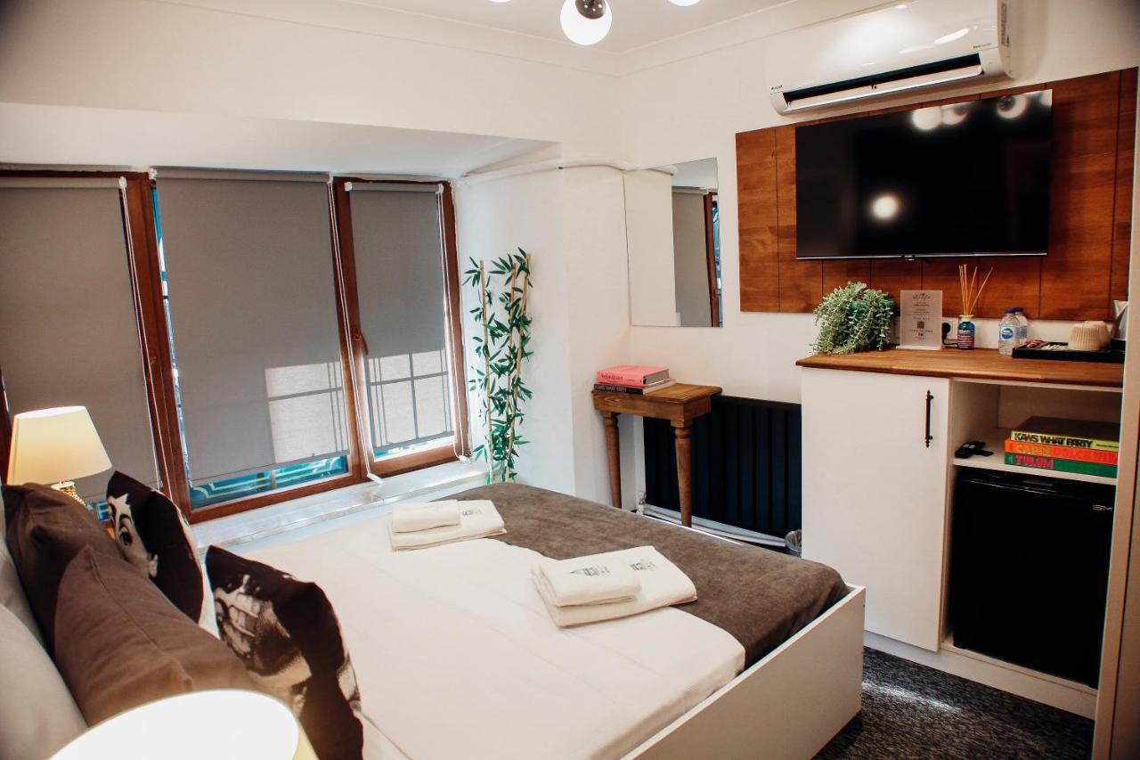 Istiklal Street Taksim House Yamalya Istanbul