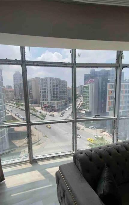 2+1 Luxury Flat , 5 Beds , Near Services * Istanbul