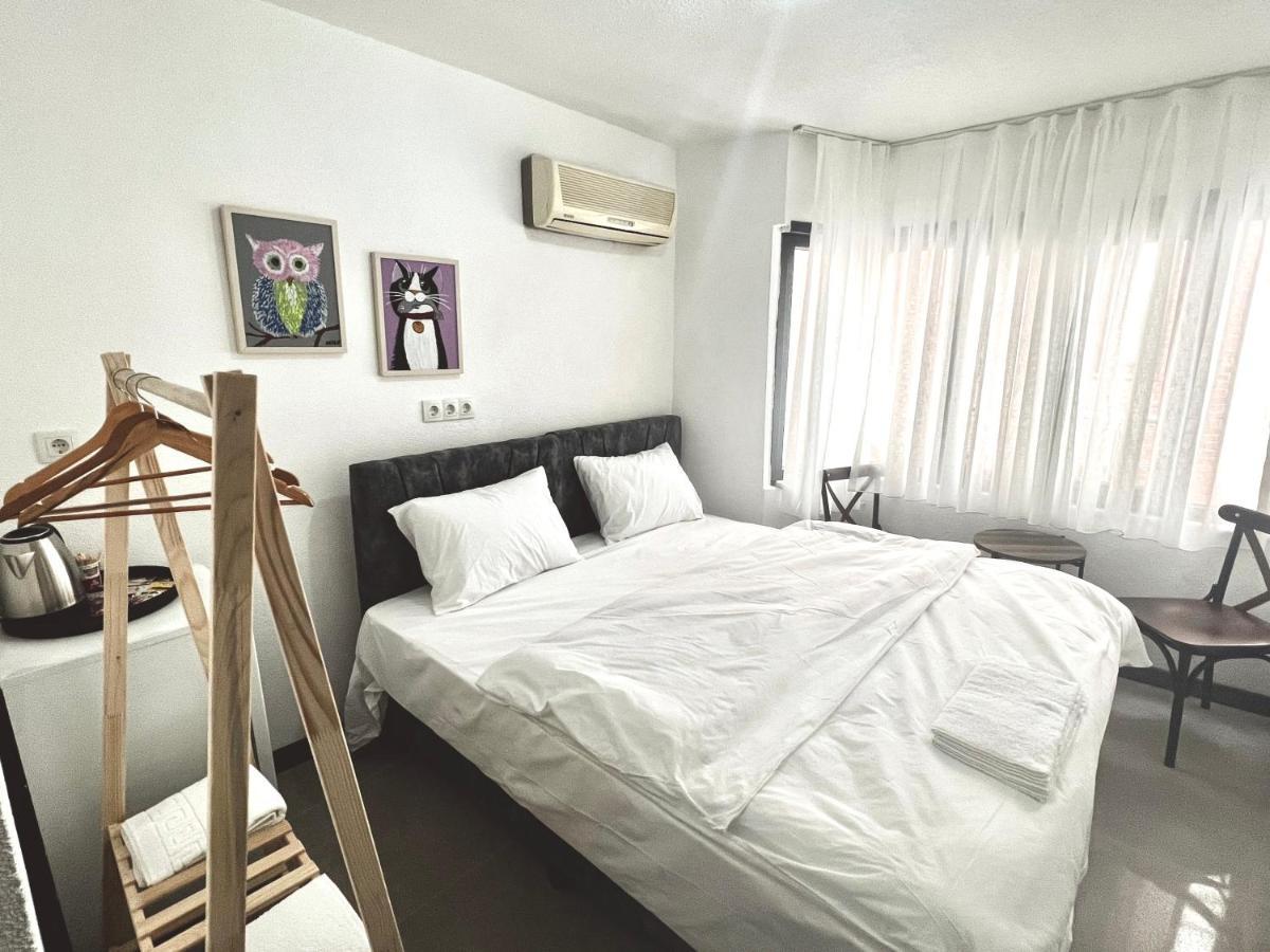 Noya Capsule hotel *