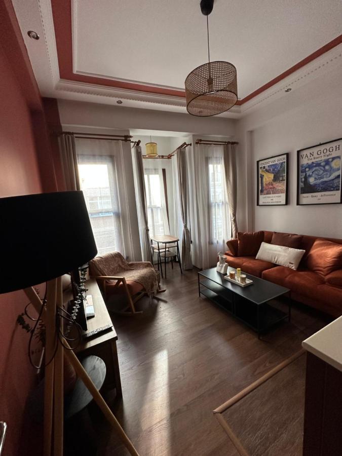 Historical Mansion Apartment