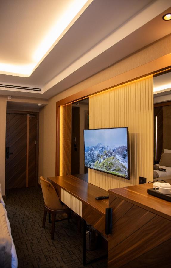 Hotel The Park 4*