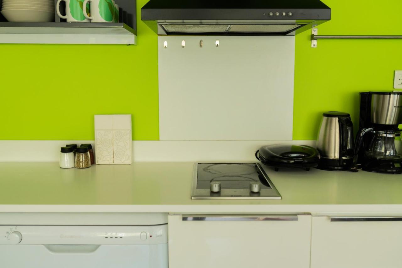 Smart By Summitvista Apart Otel *