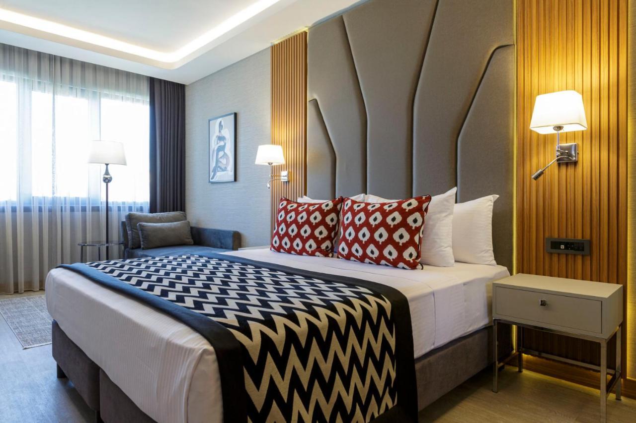 Ramada Encore By Wyndham Sisli Hotel