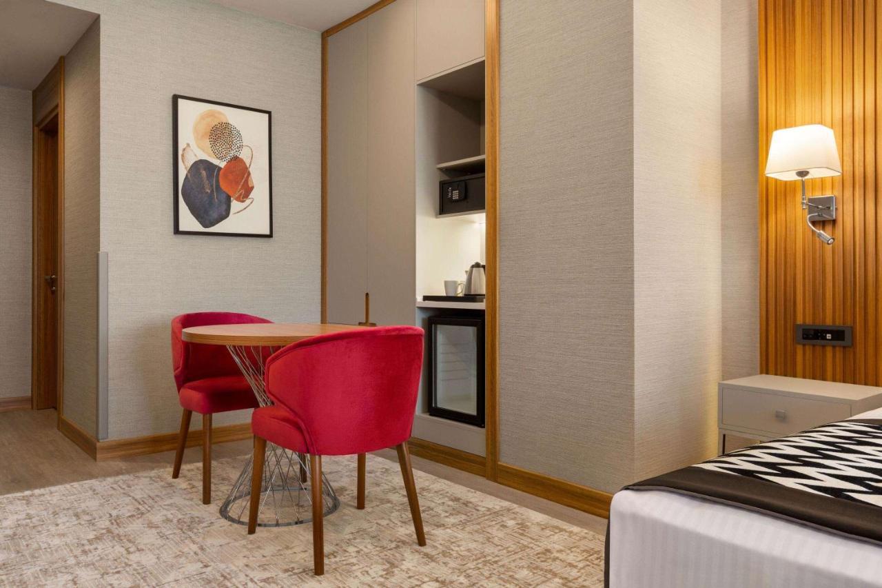 Hotel Ramada Encore By Wyndham Sisli Istanbul