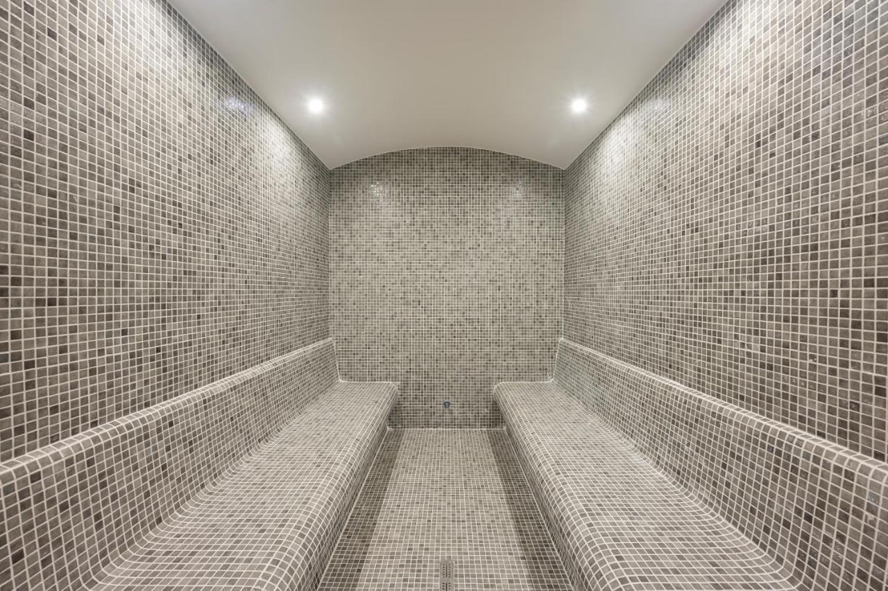 Ramada Encore By Wyndham Sisli Hotel 4*