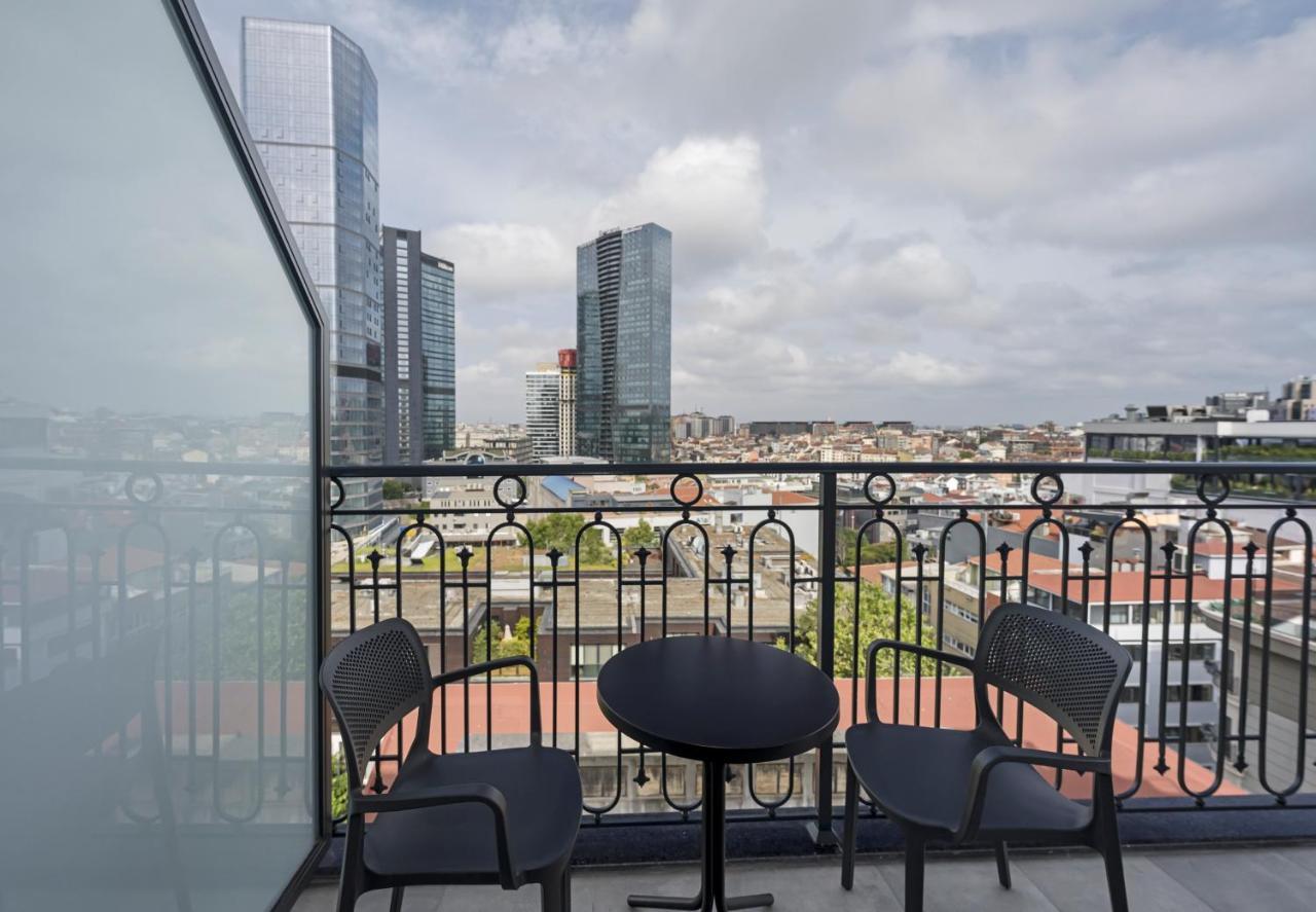 Ramada Encore By Wyndham Sisli Hotel