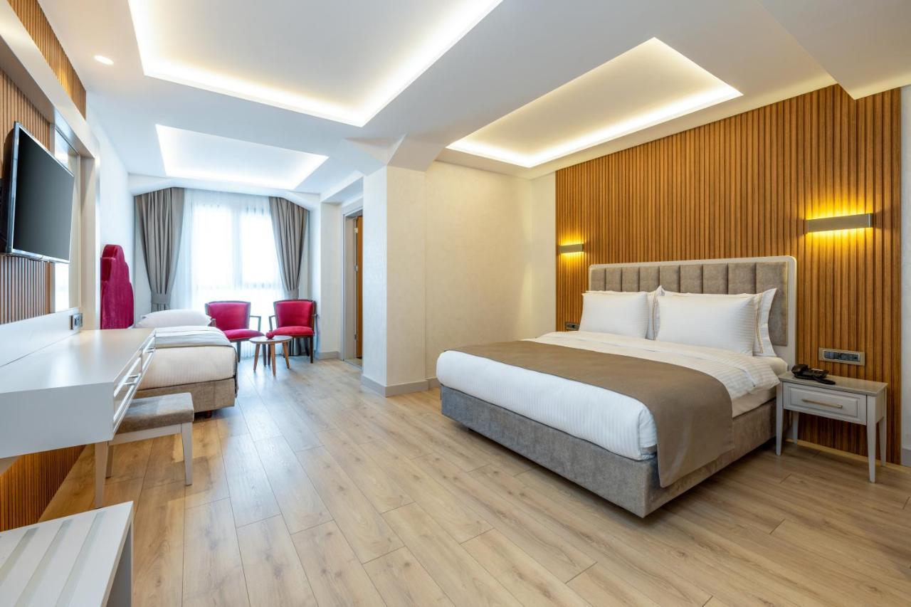 Hotel Carina Gold And Restaurant