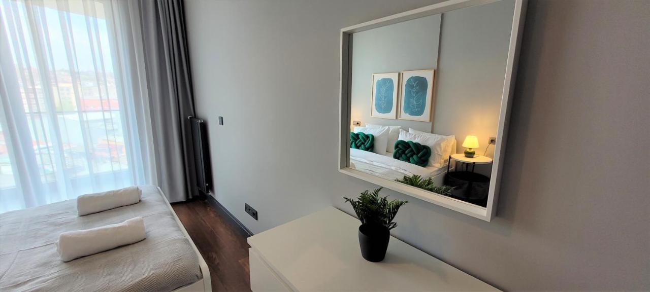 Sleek With Premium Amenities