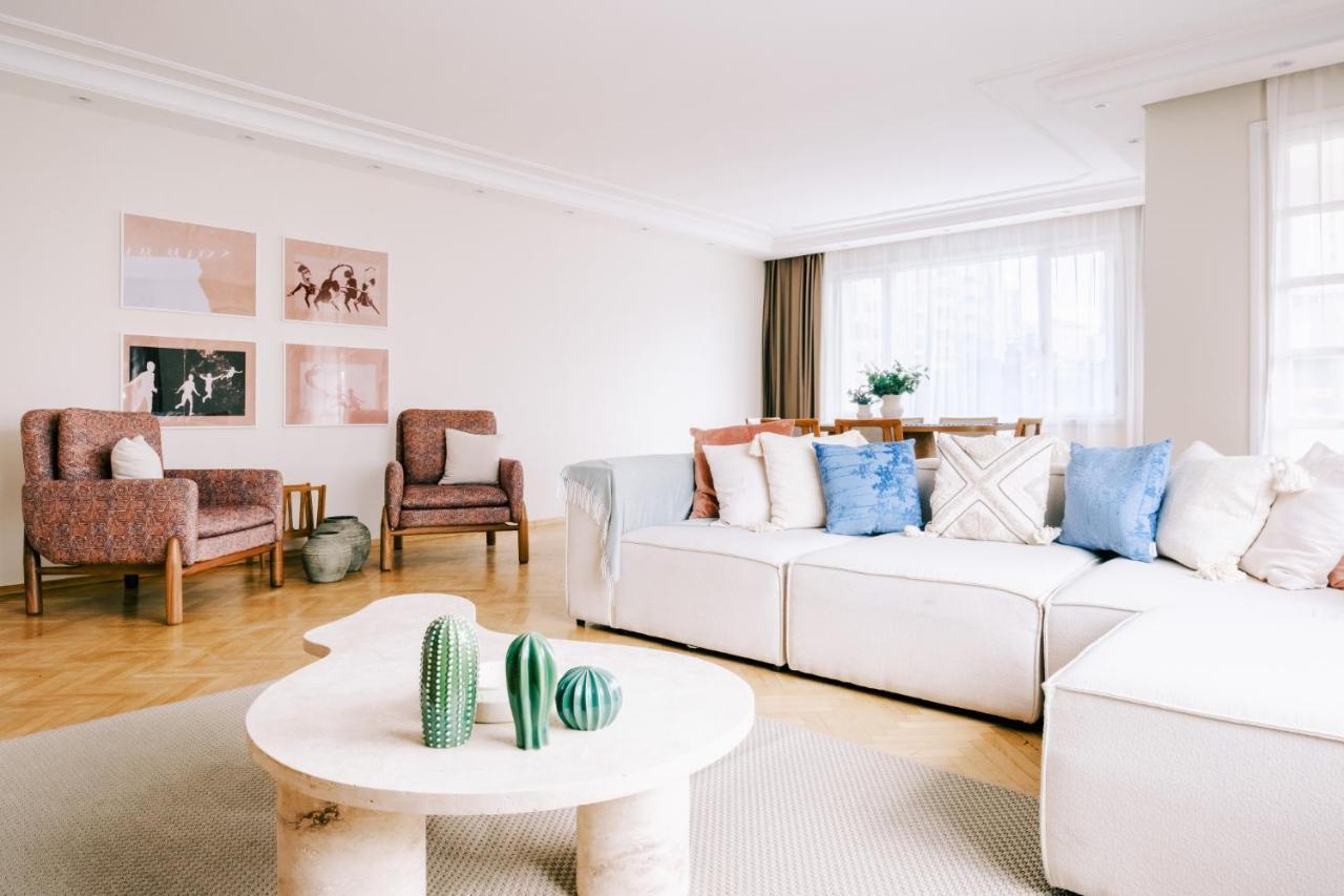 Apartment Sea View Duplex With Terrace 5 Min To Marina *
