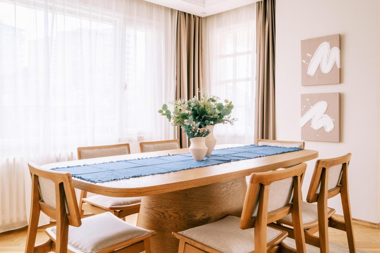 Sea View Duplex With Terrace 5 Min To Marina * Istanbul