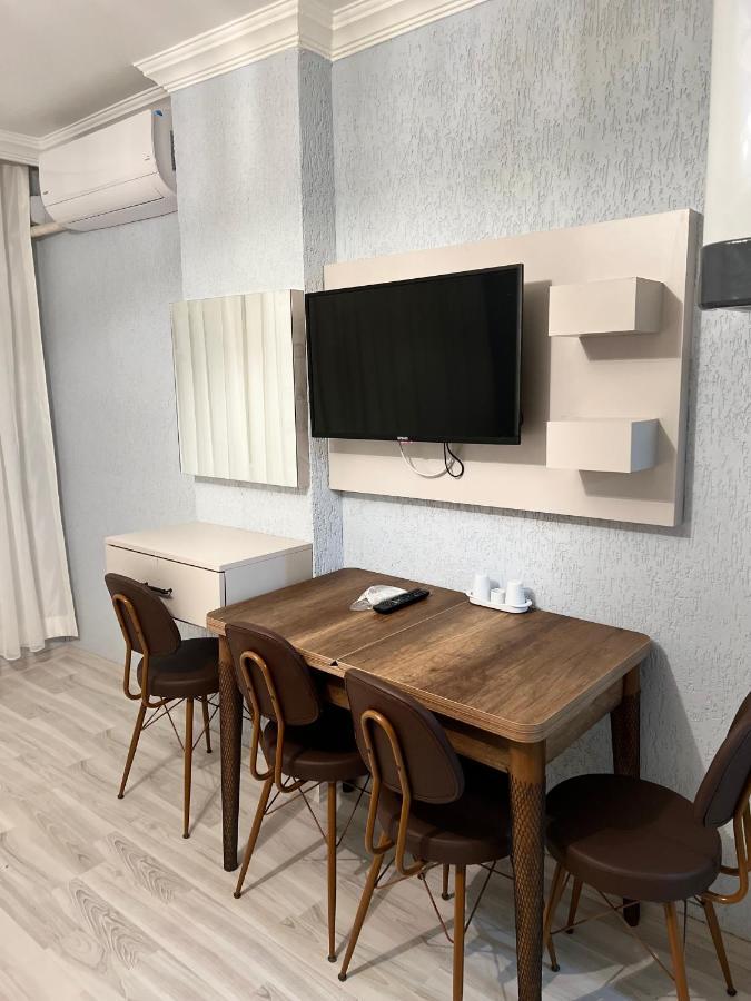 Ikbal Apart * İstanbul
