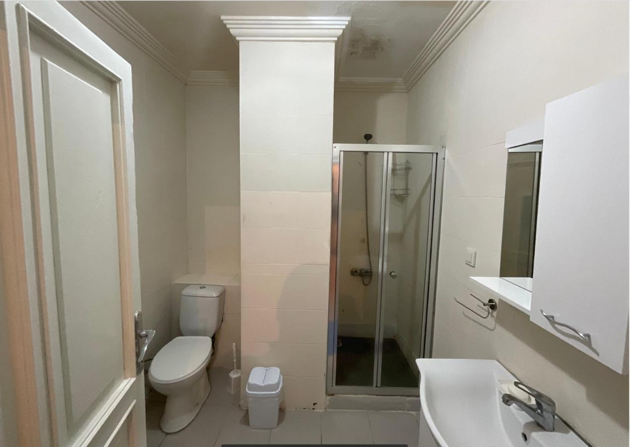 Apartment Kumkum House
