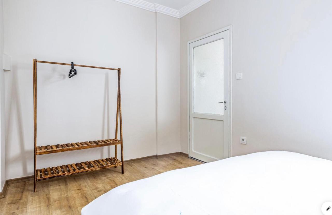 Apartment Kumkum House