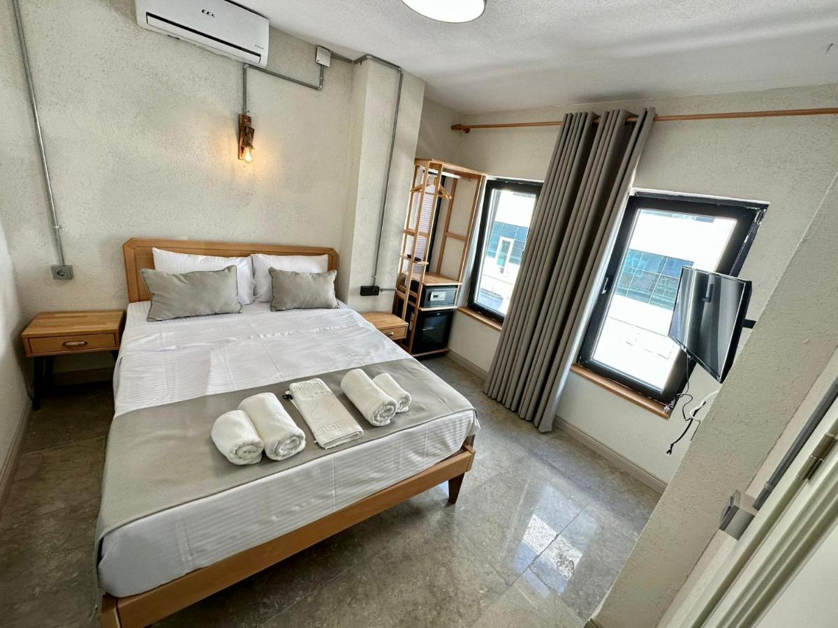 Elegance House * İstanbul