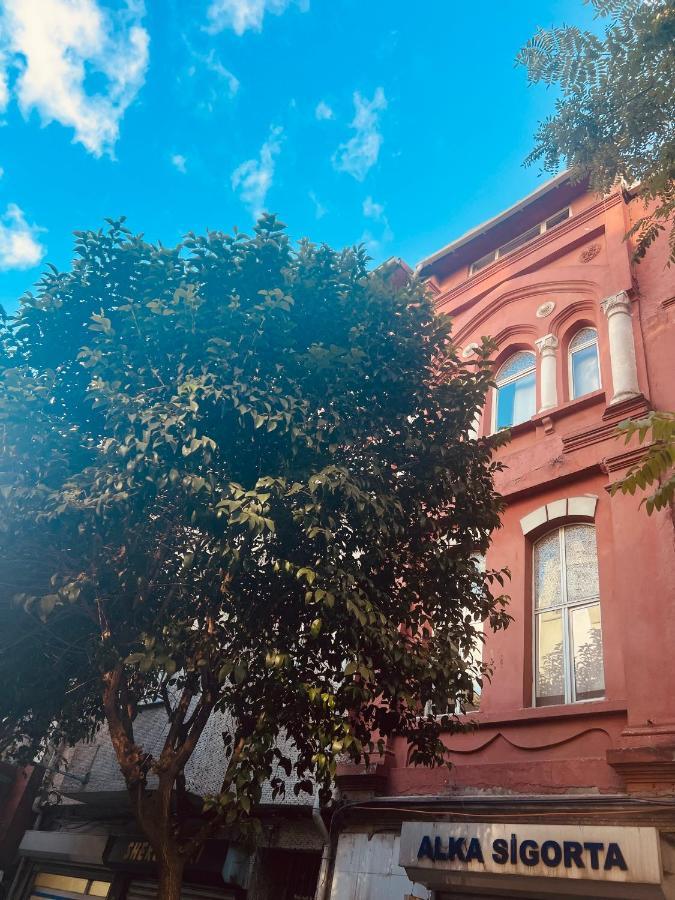 Red House Fatih