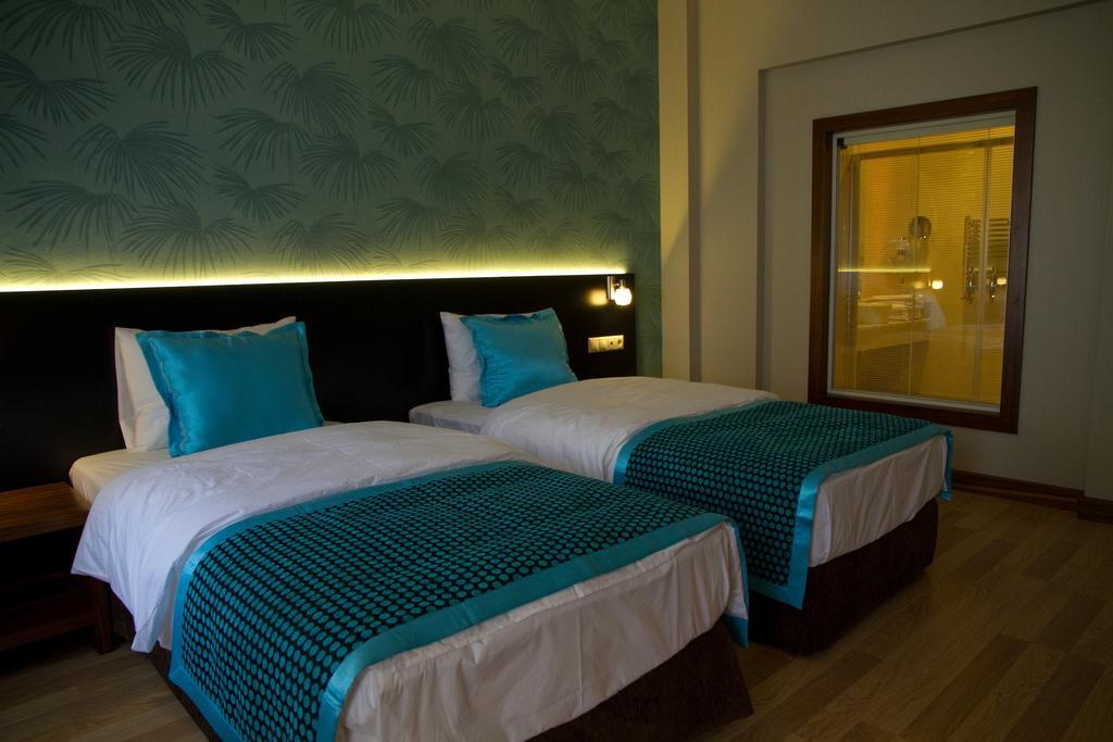 Au Pera Hotel
