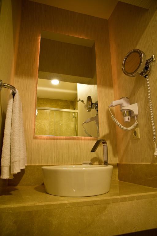 Hotel Au Pera 5*