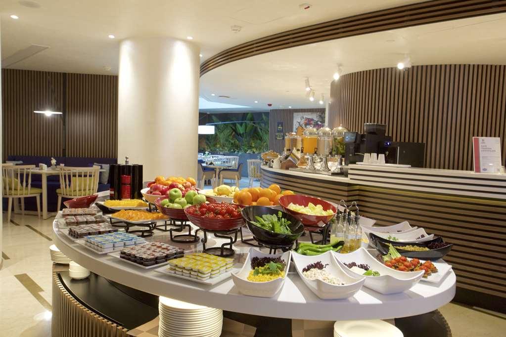 Hampton By Hilton Old Hotel 3*