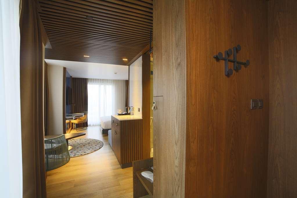 Hampton By Hilton Old 3*