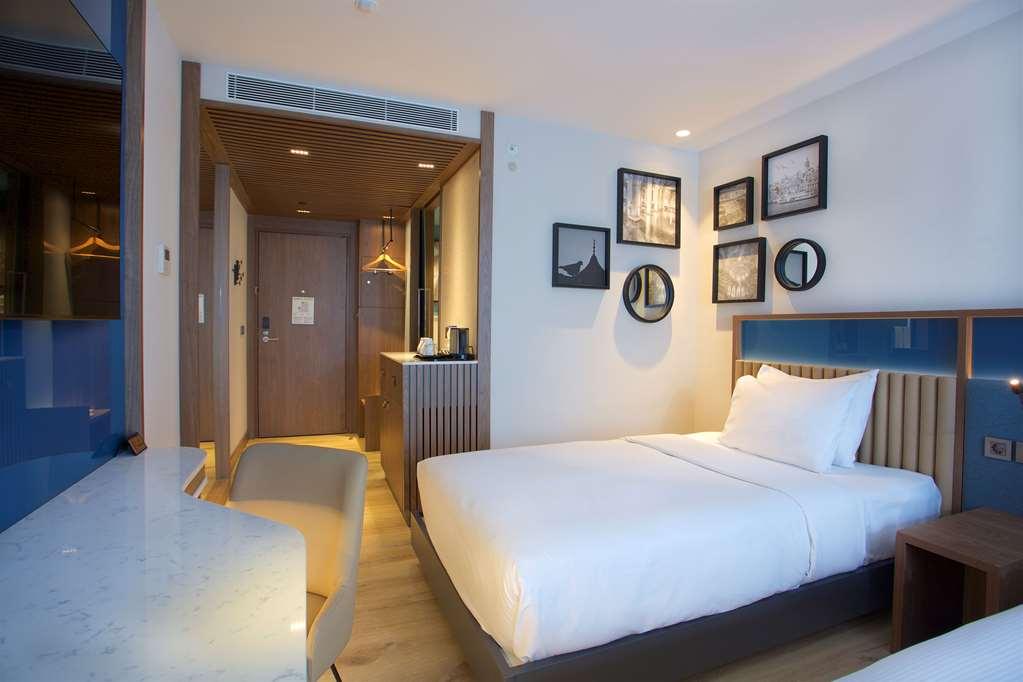 Hampton By Hilton Old