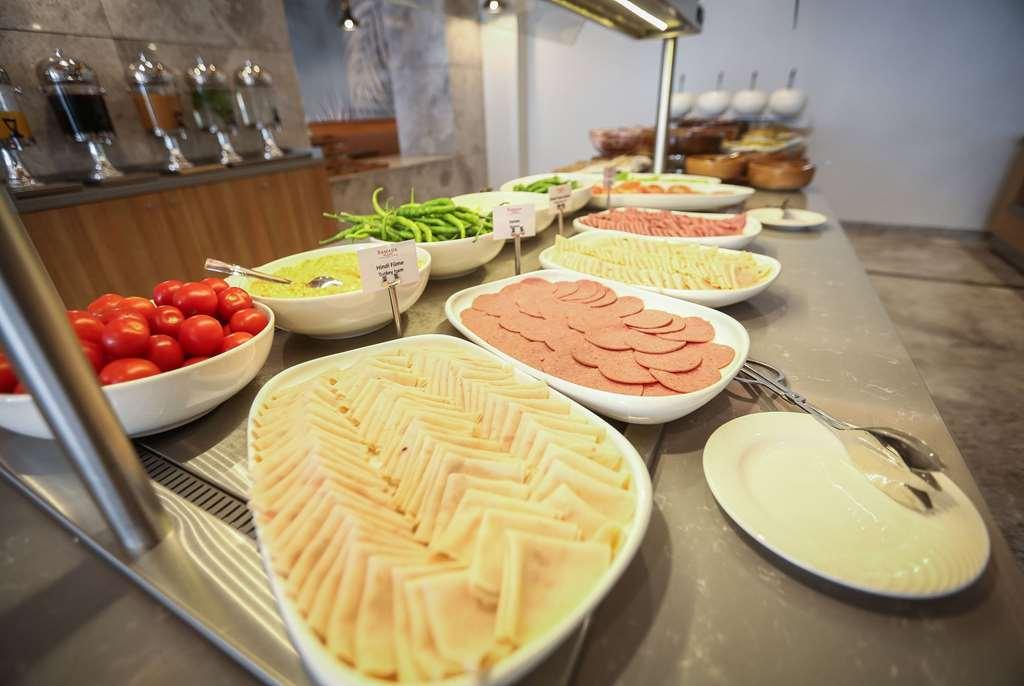 Hotel Ramada Plaza Sultanahmet 5*