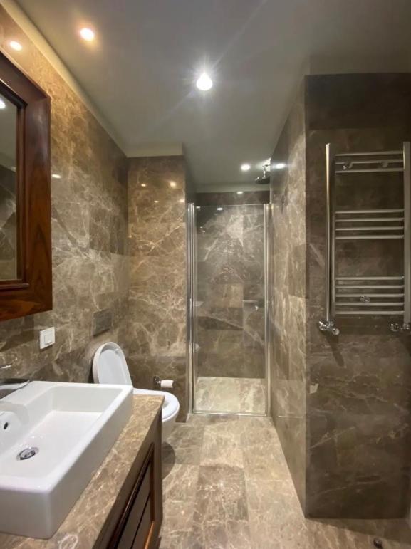 Ultra Luxury *