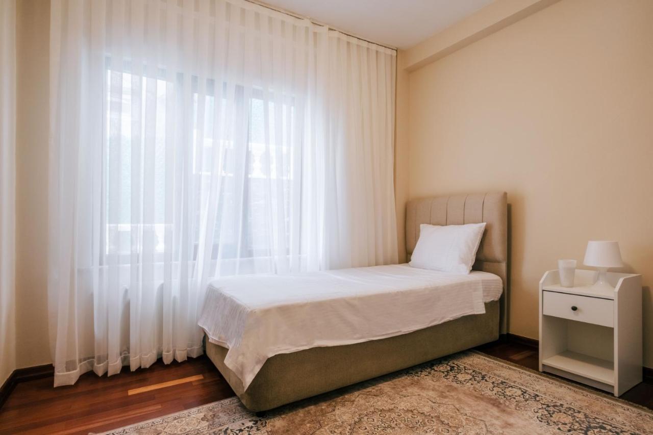 Bosphorus View House With Garden 5 Min To Coast Ferienhaus Istanbul