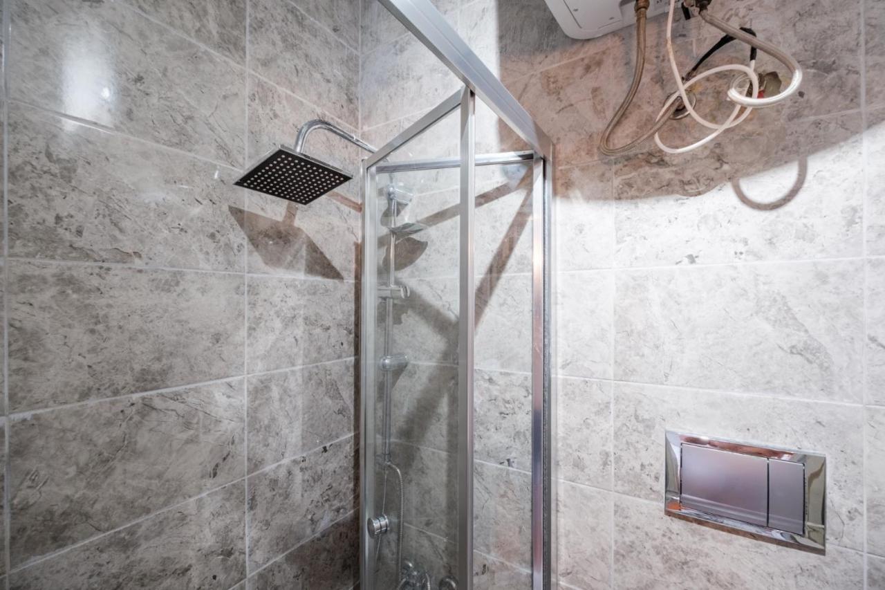 Apartment Chic Flat With Balcony 5 Min To Taksim Sq Istanbul