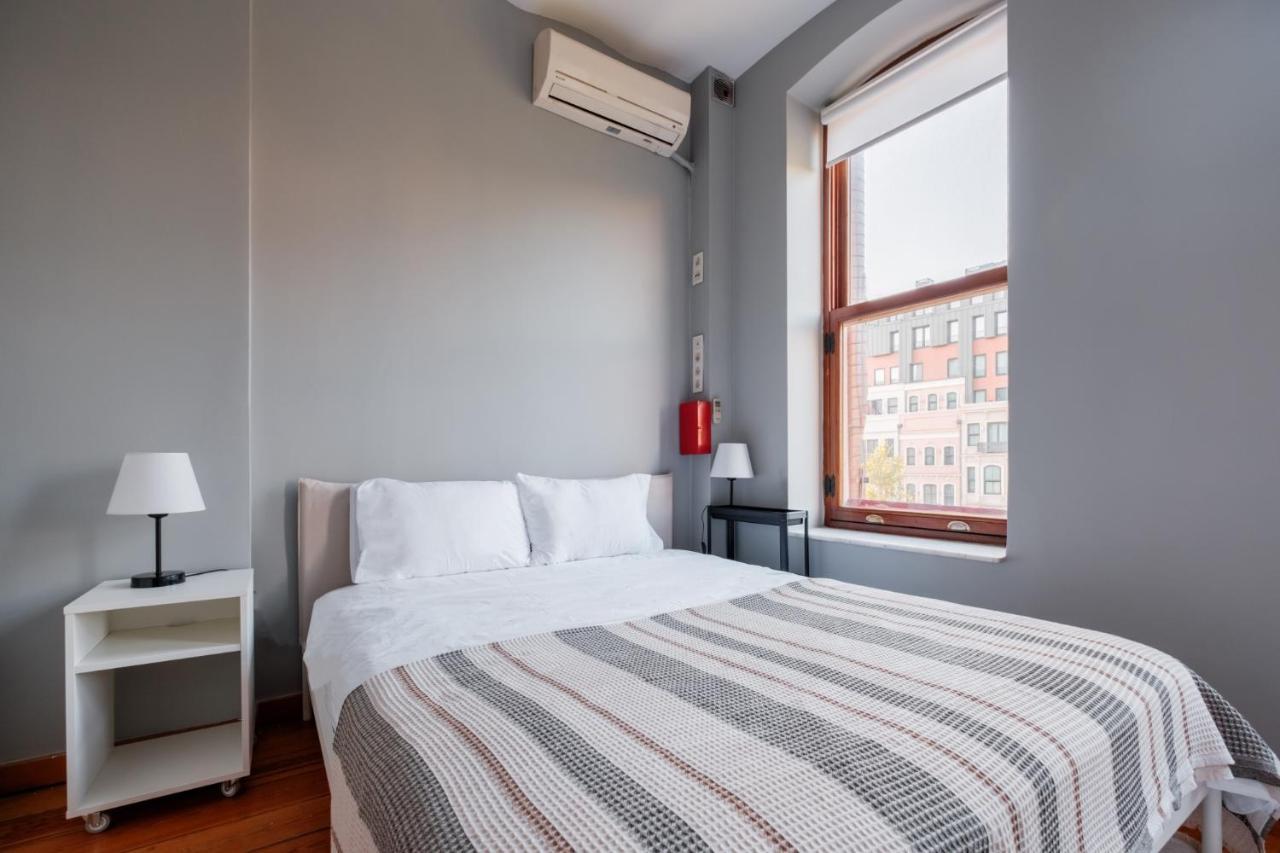Apartment Chic Flat With Balcony 5 Min To Taksim Sq Istanbul