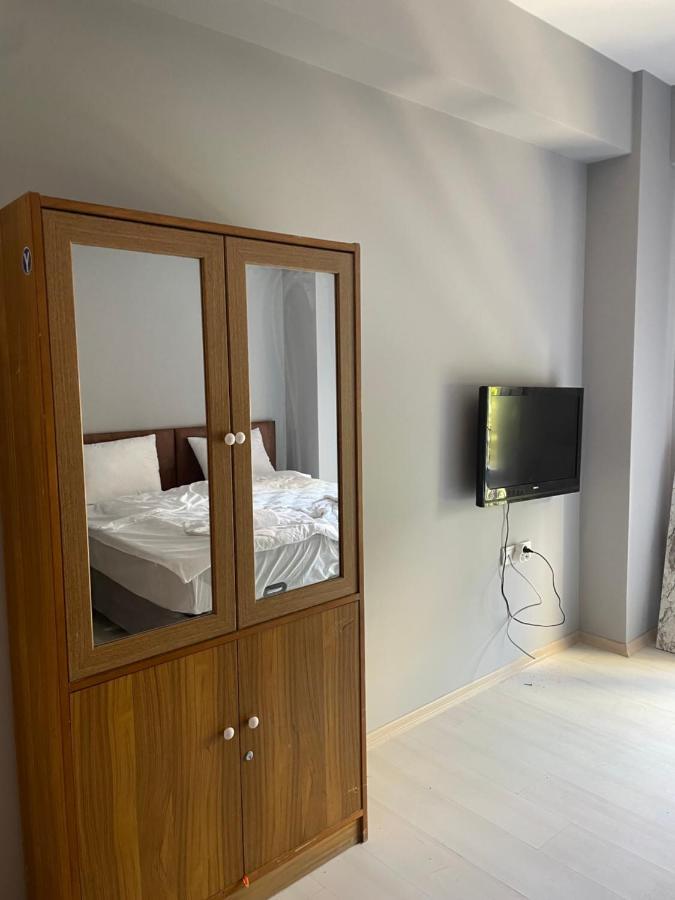 Apartment Icon House *