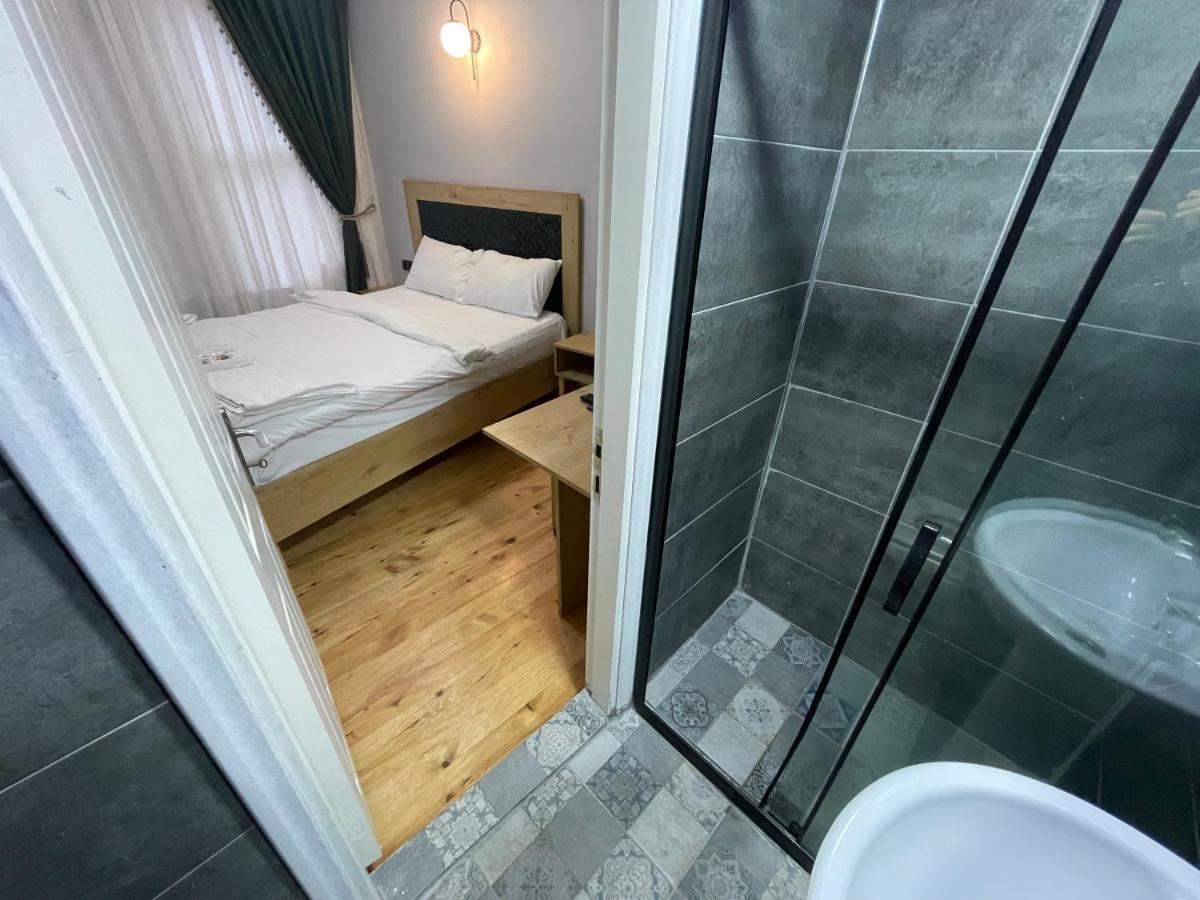 Golden Metro Boutique Hotel *