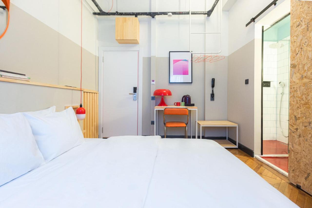 Popstel Hotel *
