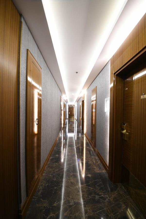 Grand Star Premium Hotel 4*
